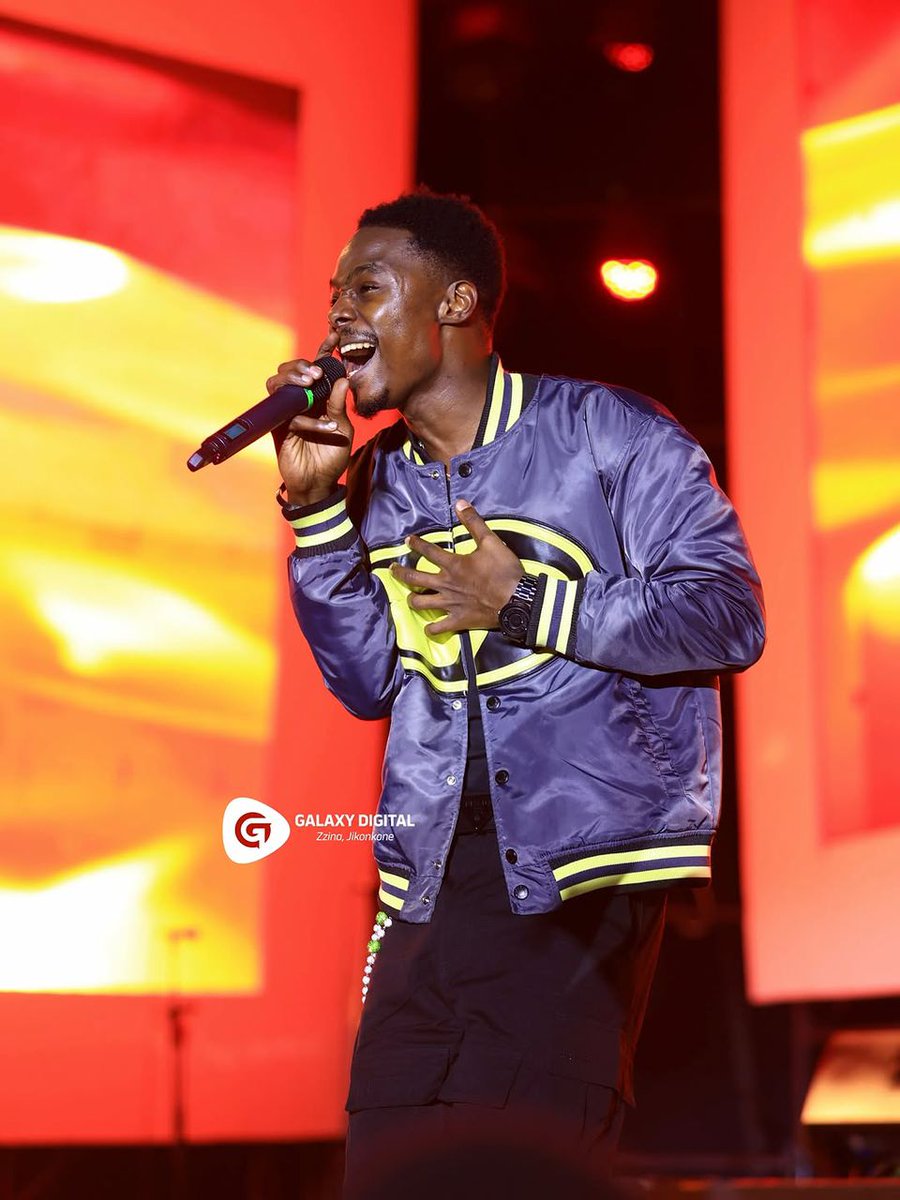 Tweena.hamwe tuze kakyeka
<a href="/Ray_G_official/">Ray G</a> has something special.for us