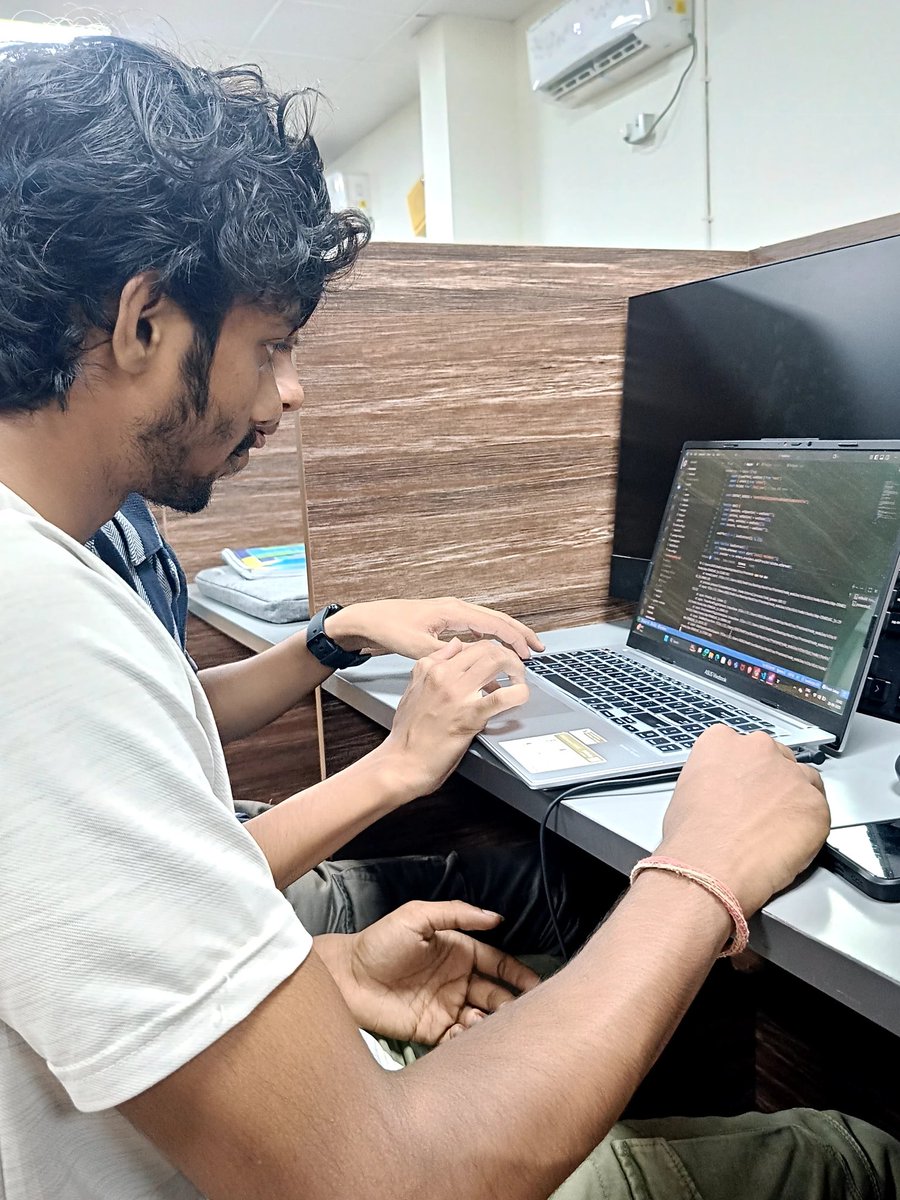 ritesh_rathod16's tweet image. GM everyone!
Back to a mini-hackathon 🥳✨
Special thanks for the organizing team! 
Really supportive team -
@Yash__Balpande
@nikhil_aparajit
@shardeum
 #ProofOfCommunity
#MiniHackathon
