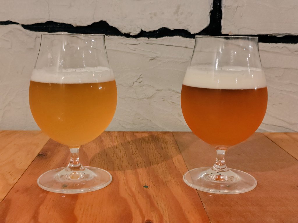 ozigibrewing's tweet photo. 本日からコラボイベント
🍺🌿「HOP JAPAN 大収穫祭り」🌿🍺
開催！!
HOP JAPANさんの蒸留所で力を合わせて作った、2つの国産フレッシュホップIPAをご用意しております！
今しか飲めない特別なクラフトビールをお楽しみください😊
#クラフトビール #函館グルメ #フレッシュホップビール #FRESHHOP2025 https://t.co/Uvzyz6dfuJ