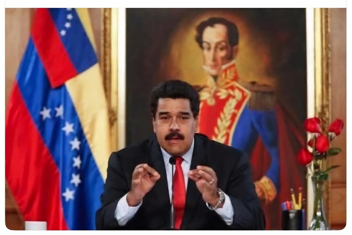 irma_broek's tweet photo. Si Donald Trump, se atreve a tocar a Narcolas Maduro, que tenga por seguro que en toda #latinoamerica, nos vamos a levantar y salir a las
calles, para #festejar ✨🎉️🌟 toda una semana!
#Venezuela 🇻🇪
🫂
#Cuba 🇨🇺 https://t.co/jj8gqdab6n