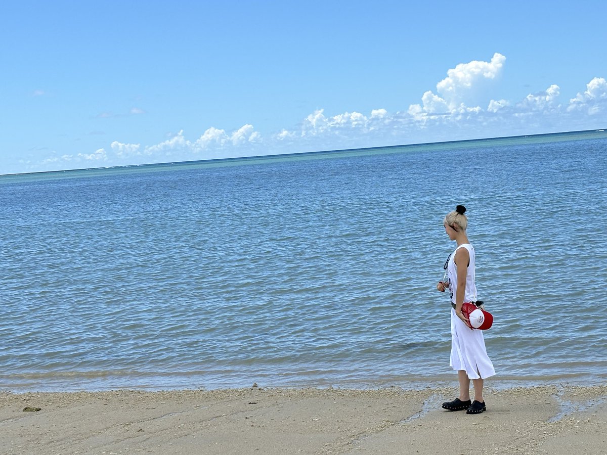 沖縄の海で、はしゃぐゆーきちゃんが可愛いすぎる！沖縄楽しいね
ずっとずっと優しいところ、大好き！
#ExWHYZどこ
#俺の好きなイクスワイズ