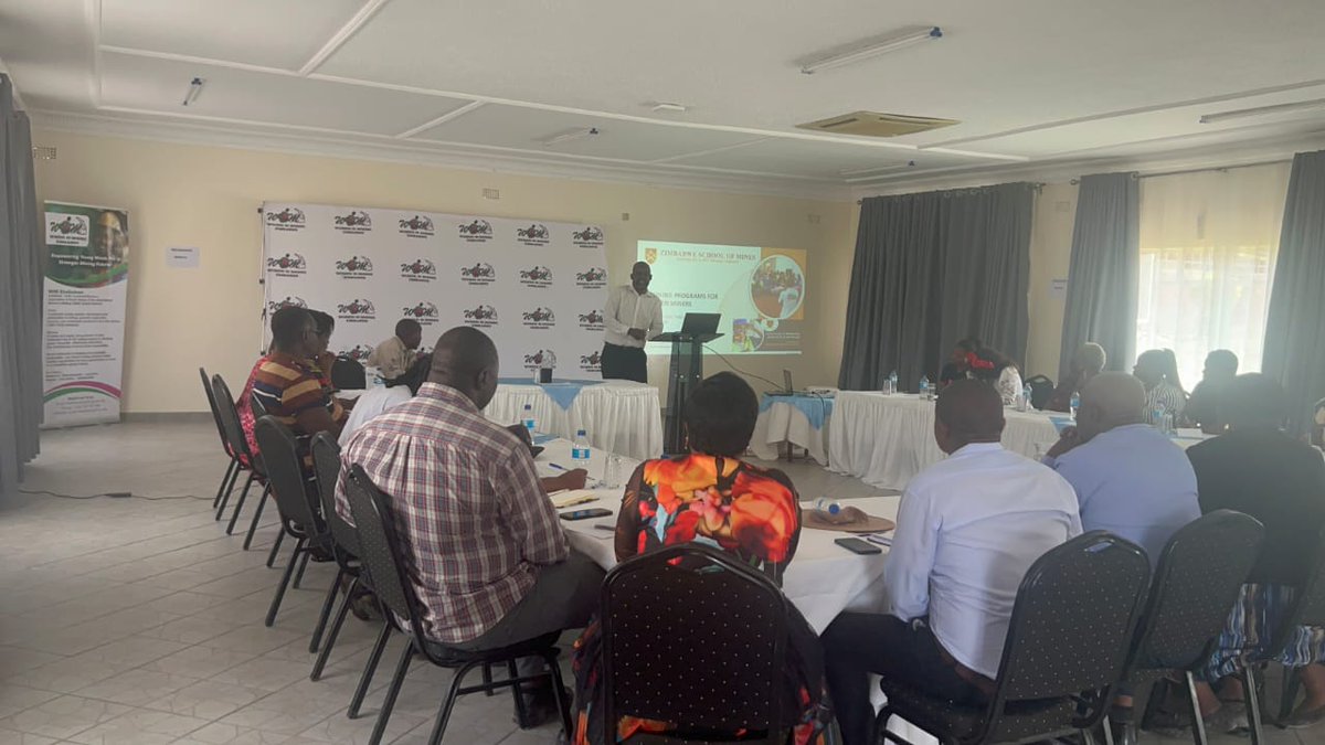 WIM_zimbabwe's tweet photo. 🌟 WIM Zimbabwe brought together stakeholders in Mberengwa &amp; Zvishavane to advance: 💎 Jewel of Heritage Project ⚡ Renewable Energy Project 🤝 Building inclusive &amp; sustainable mining futures!
 
#WIMZimbabwe #WomenInMining #SustainableMining https://t.co/9UWkHgFwmZ