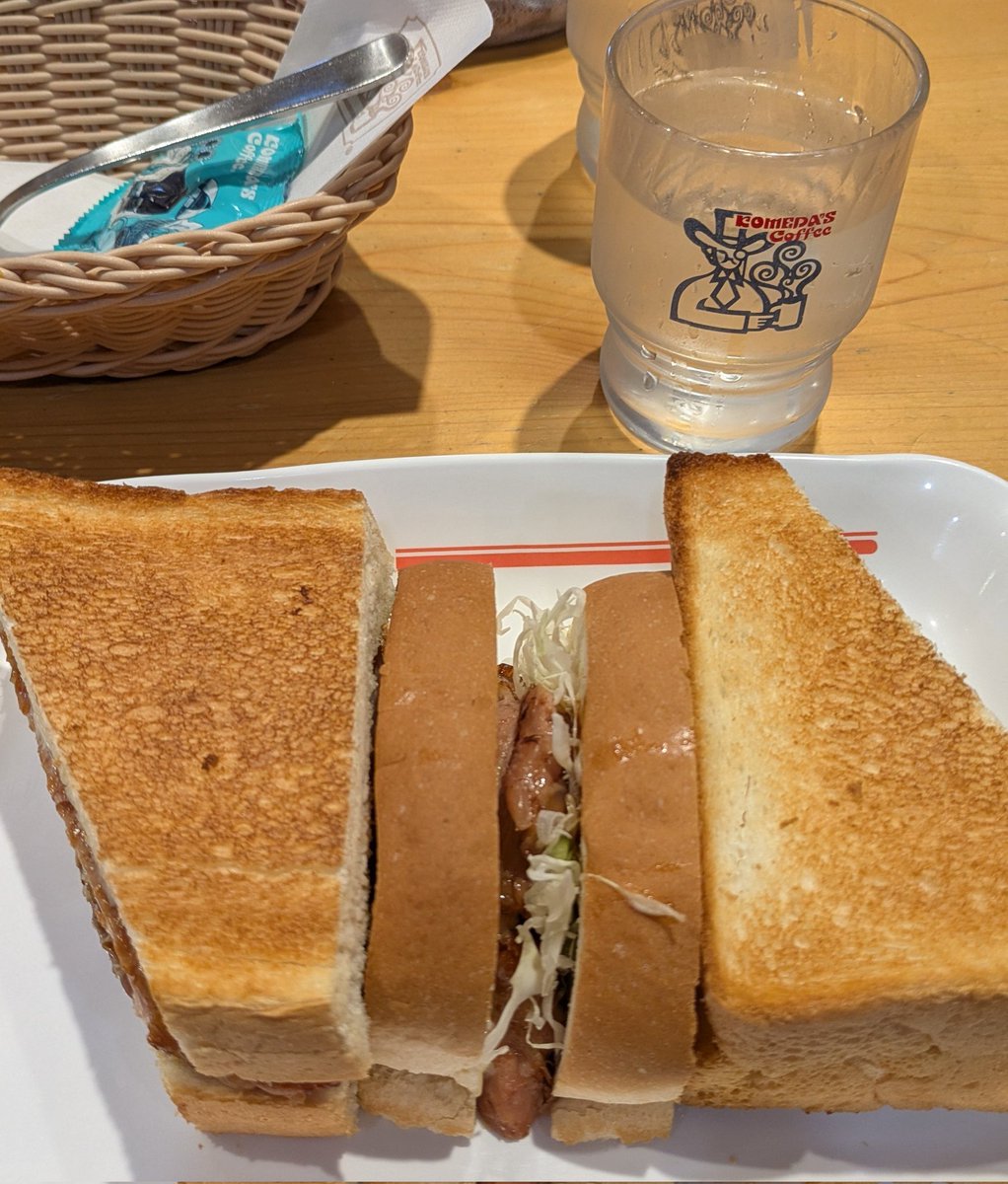 久々にコメダ✨