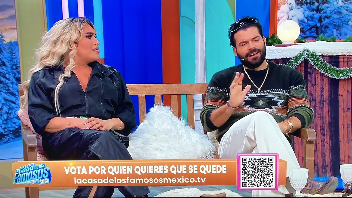 Grítalo Papuchi…

“Para esas mamadas de la producción mejor hubieran llamado directamente al confesionario a Guana, ¿no?

Porque ¿cuál fue el beneficio para Abelito con la moneda?”

#LCDLFMX3 
#LaCasaDeLosFamososMx