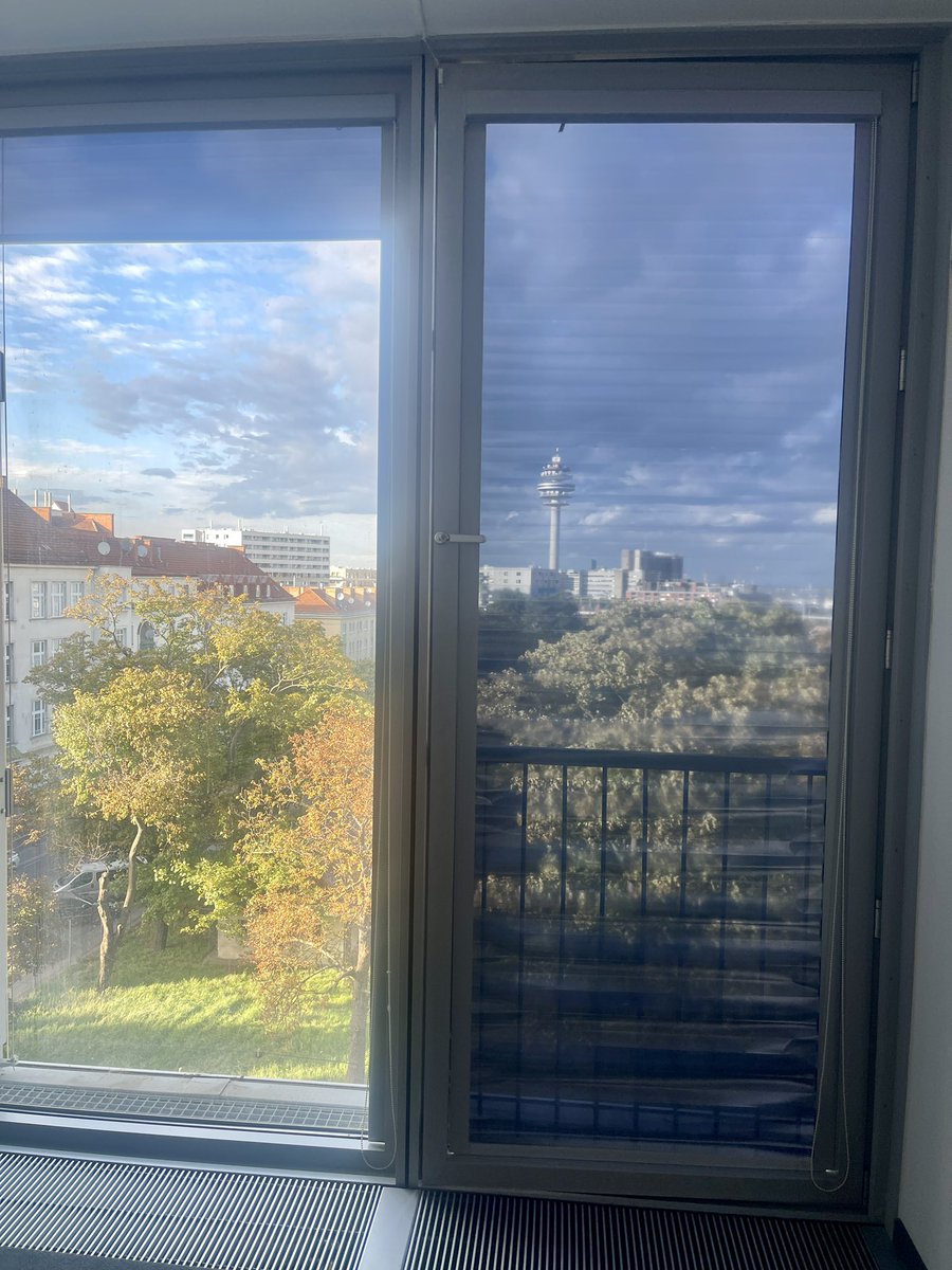 petoandrea's tweet image. #newacademicyear #myvienna @ceu