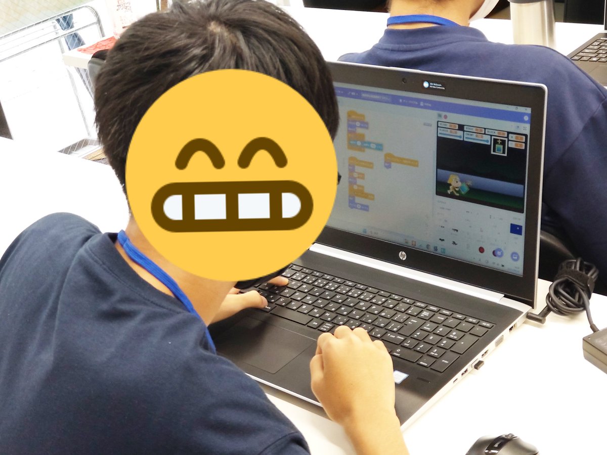 it_lecture's tweet image. 中級ロボットは地震と津波の影響を実験。
先月受験したジュニアプログラミング検定の結果も返します。
基礎コースはScratchの機能説明。ほとんどすべての機能が終わり。
上級コースのゲームは凝りすぎて終わりが見えなくなってきたかも。
AB-Netキッズプログラミング講座 abnet.co.jp/kids/