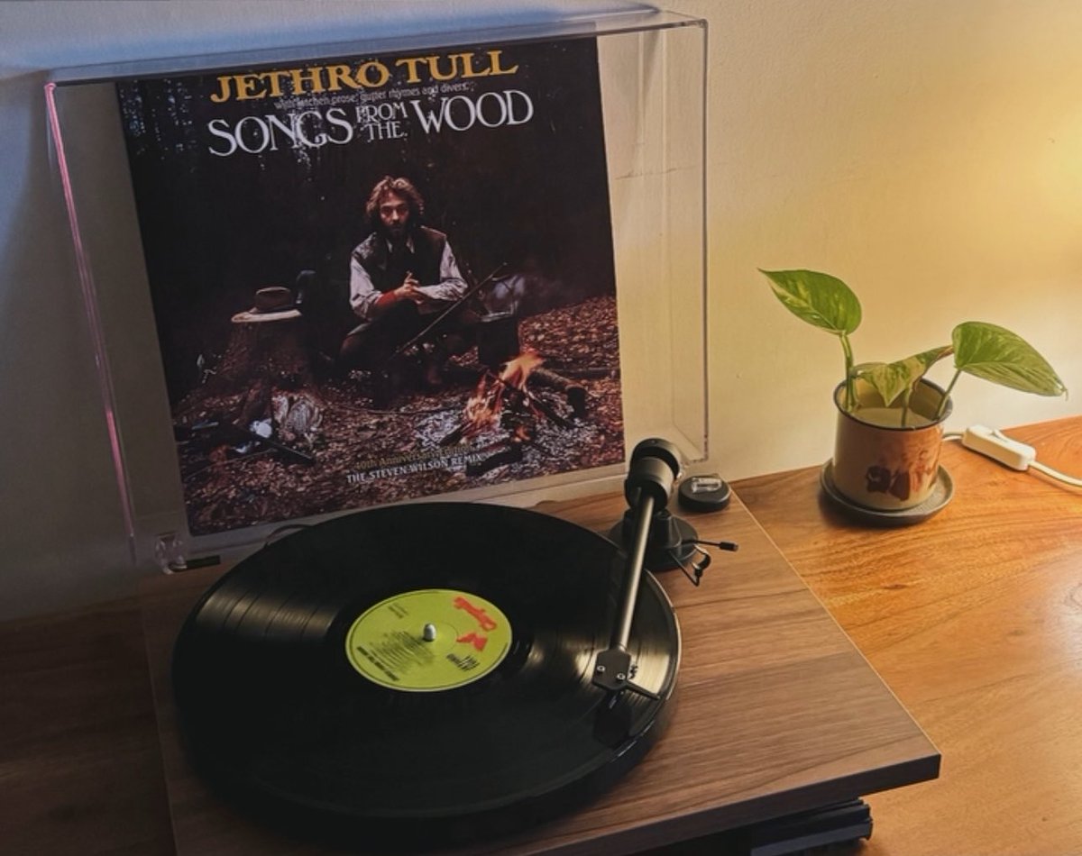 6.30am is a good time as any for Tull. #home #somegoodthings #JethroTull #musiconvinyl