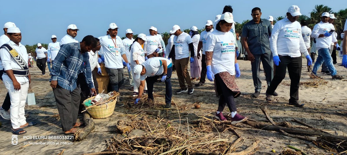 Ncscm_Moefcc's tweet photo. 🤝 On 20th Sept, citizens, MoEFCC & Govt. of Andhra Pradesh joined hands at Perupalem Beach, West Godavari for a Beach Cleaning Drive under #ICCD2025 & #SevaParv. 🌊🌱💚 #CleanBeaches #EcoFriendly @moefcc @CPCB_OFFICIAL #beatplastic. https://t.co/iBTJRnEzEs