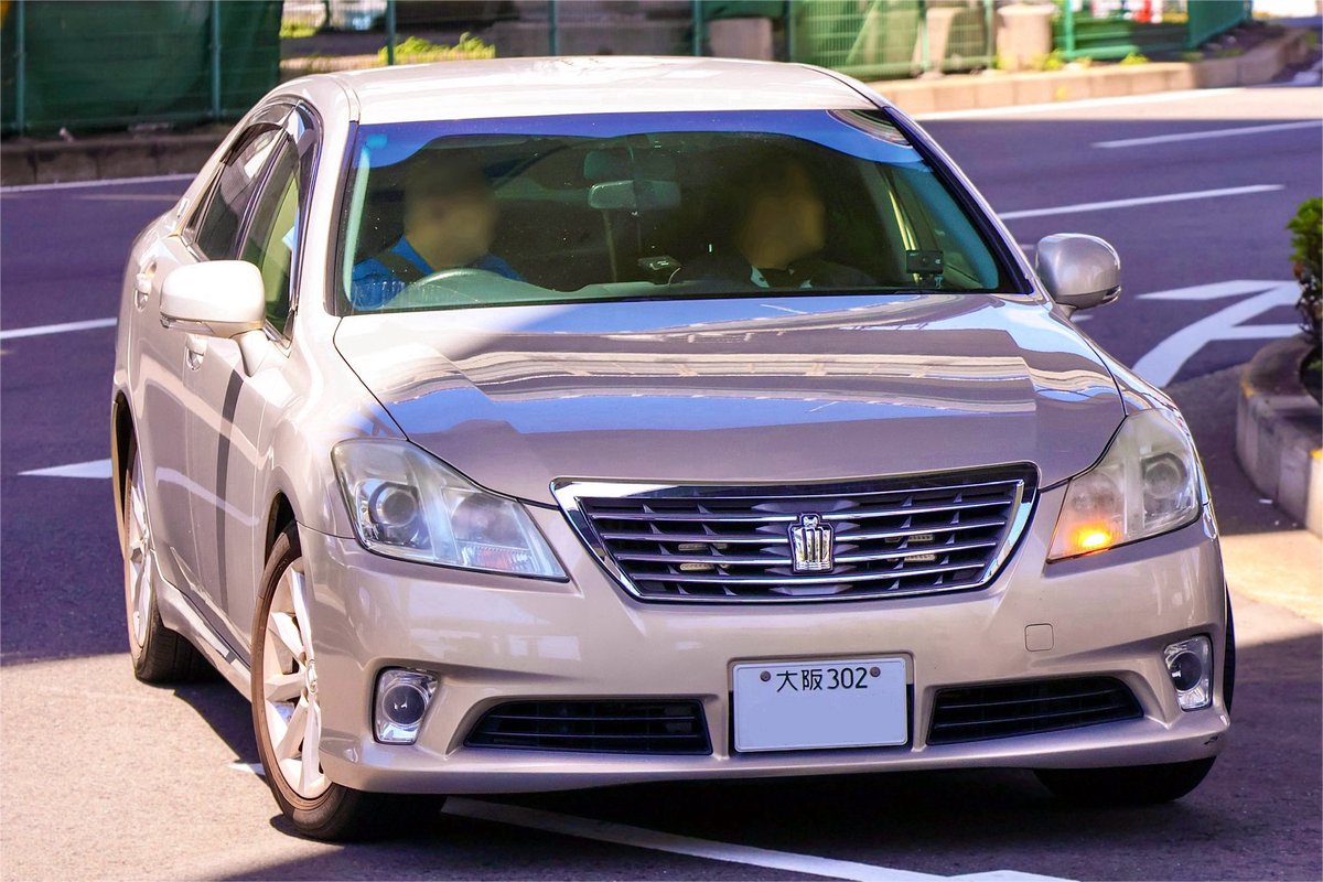 覆面はカラフルな方がおもしろいと思う
