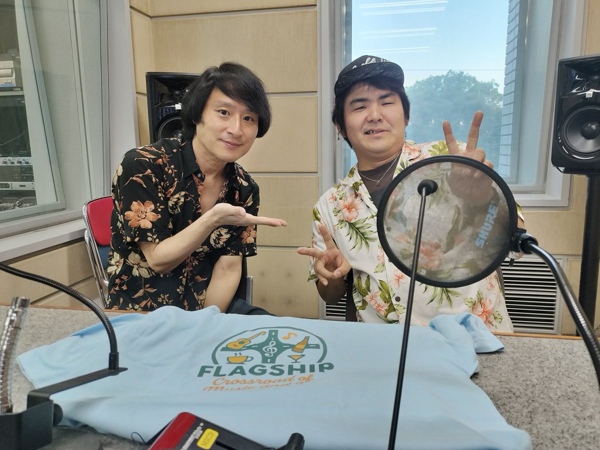 radio93939_jrt's tweet photo. シンガーソングライター #小泉みつたか 氏がパーソナリティを務める『THIS IS 小泉みつたか』!今週もゲストはシンガーソングライターで #フラッグシップ 代表の #IPPEI さん😆 日曜・午後5時~ 再放送は 火曜・午後7時30分~ koimitsu@jrt.jp #こいみつ https://t.co/4c6WUiZLEy