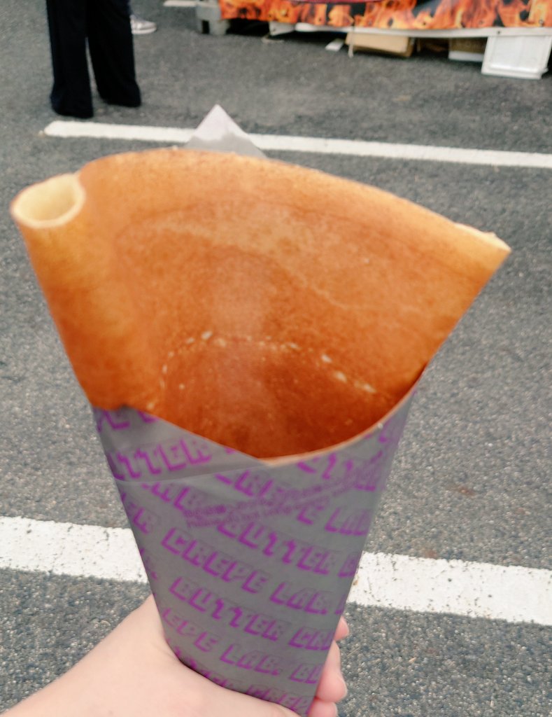 現着、クレープおいしい😋

#イナズマロックフェス2025