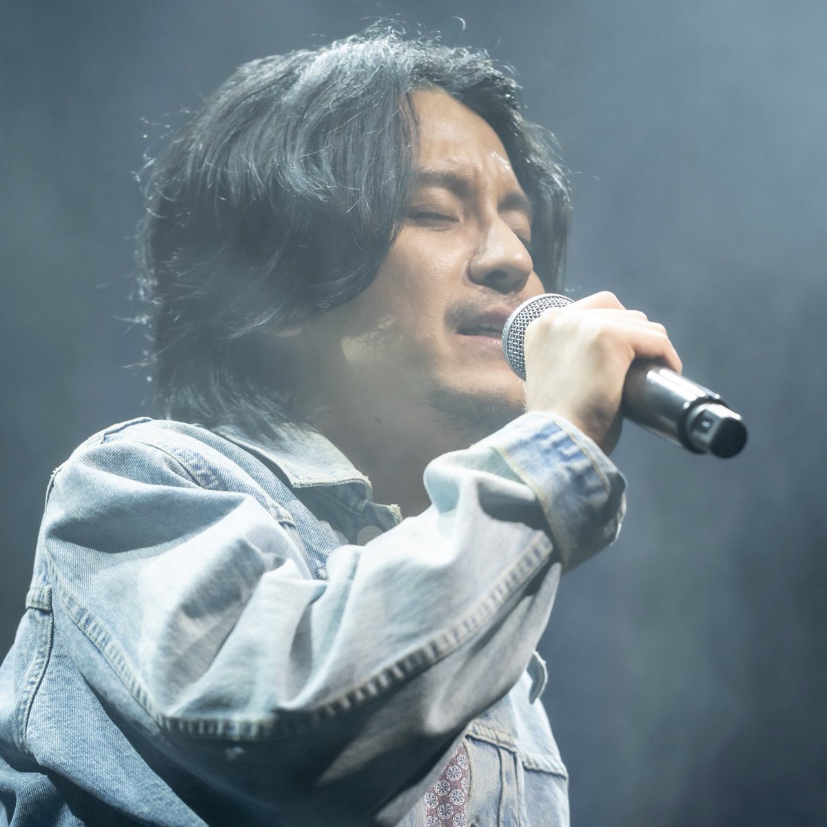 SE8_goods_info's tweet image. 『横山裕×渋谷すばる』本日よりスタート🚩
ワールド記念ホール正面口付近にフォトスポットを設置📷ご来場の記念にぜひお立ち寄りください✨
※ご来場前に注意事項をご確認ください👀
#横山裕 #渋谷すばる
#横山裕_渋谷すばる
#SUPER_EIGHT