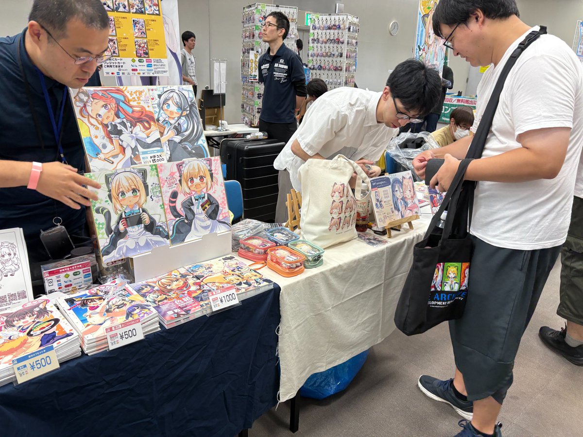 dakikoicom's tweet photo. ミッションコンプリート！２同人誌即売会、ブルアカファンの皆さんと盛り上がって超ハッピー！🎉 最高のイベントをありがとう！💙 

#ブルアカ #ミッションコンプリート2 #GDD2 https://t.co/BelA4CbVHX