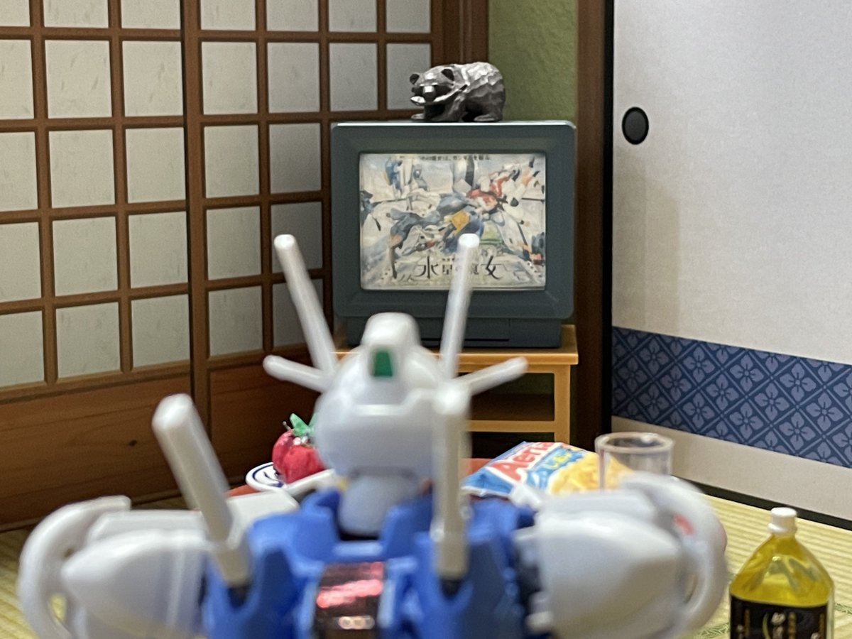 #見た人も無言でなにか水星の魔女をあげる