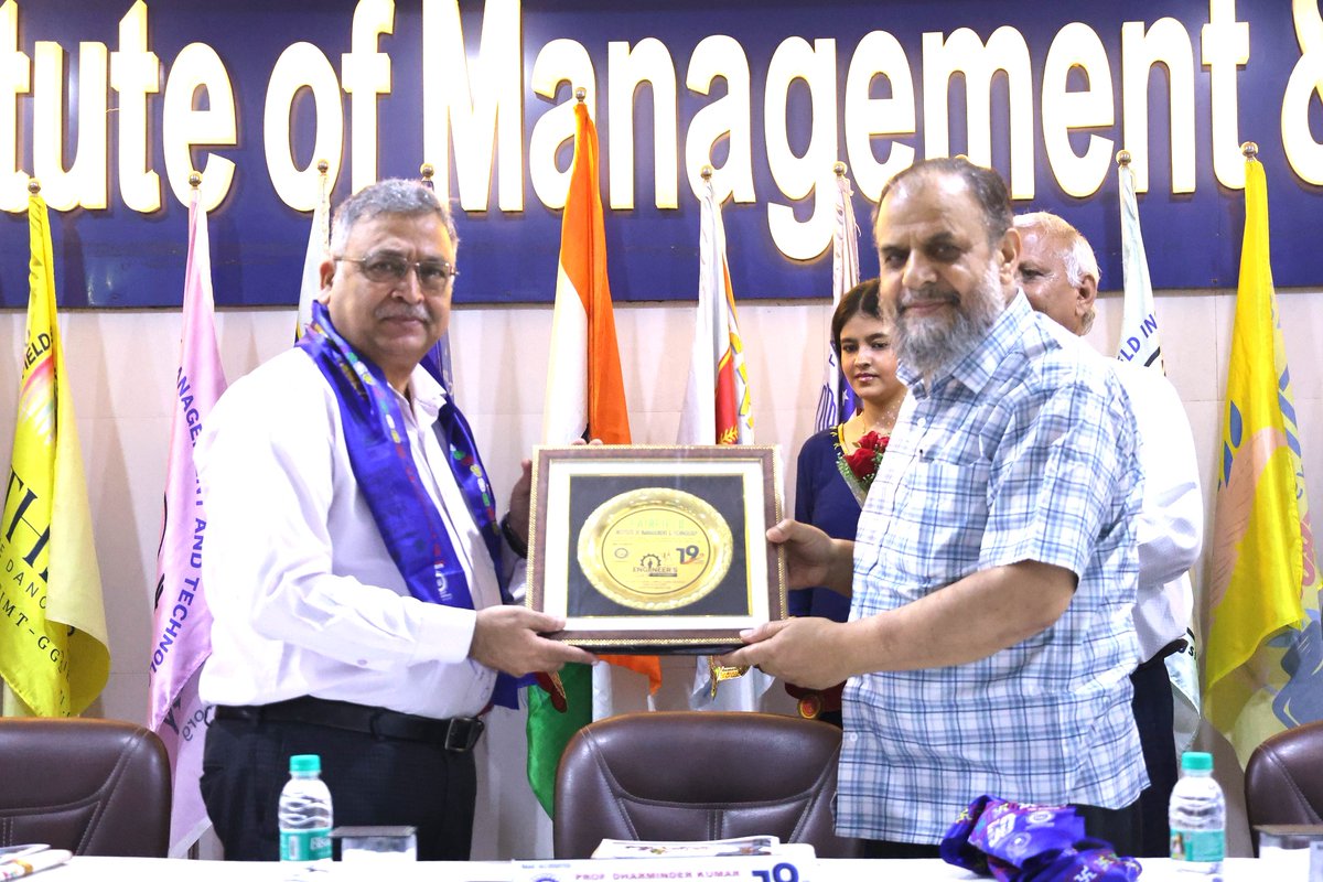 FIMTDELHI's tweet image. Day 5 of #EngineeringWeek2025 @ FIMT 
18th Sept was a blend of tech + culture!
 Prof. Dharminder Kumar on innovation &amp;amp; future tech 💡
CHECK ALBUM: facebook.com/share/p/1HTdRL…

A perfect mix of knowledge, creativity &amp;amp; celebration—shaping tomorrow’s engineers! 🌍
 #engineersday
