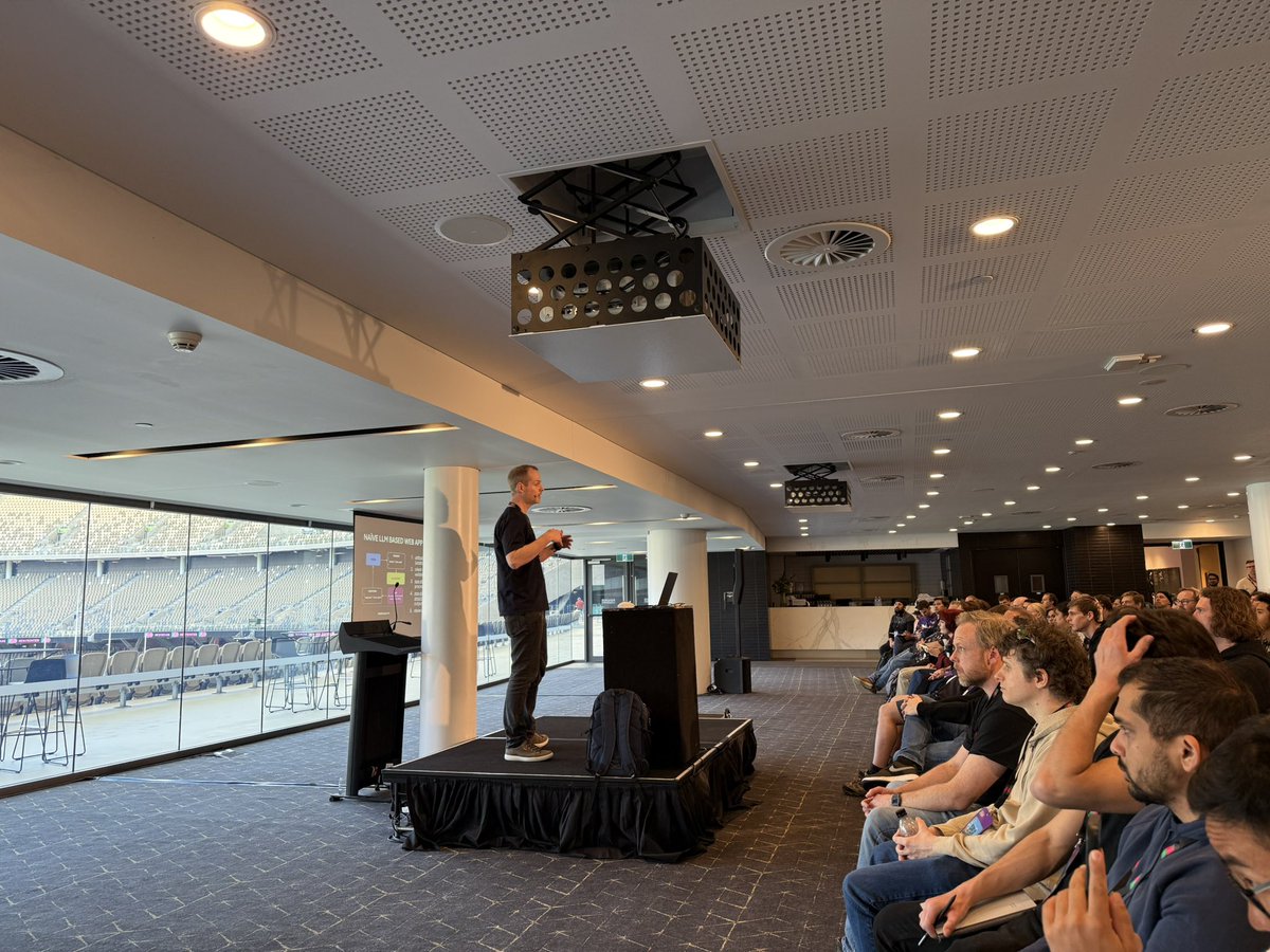 Robert Daniel Moore tweet media