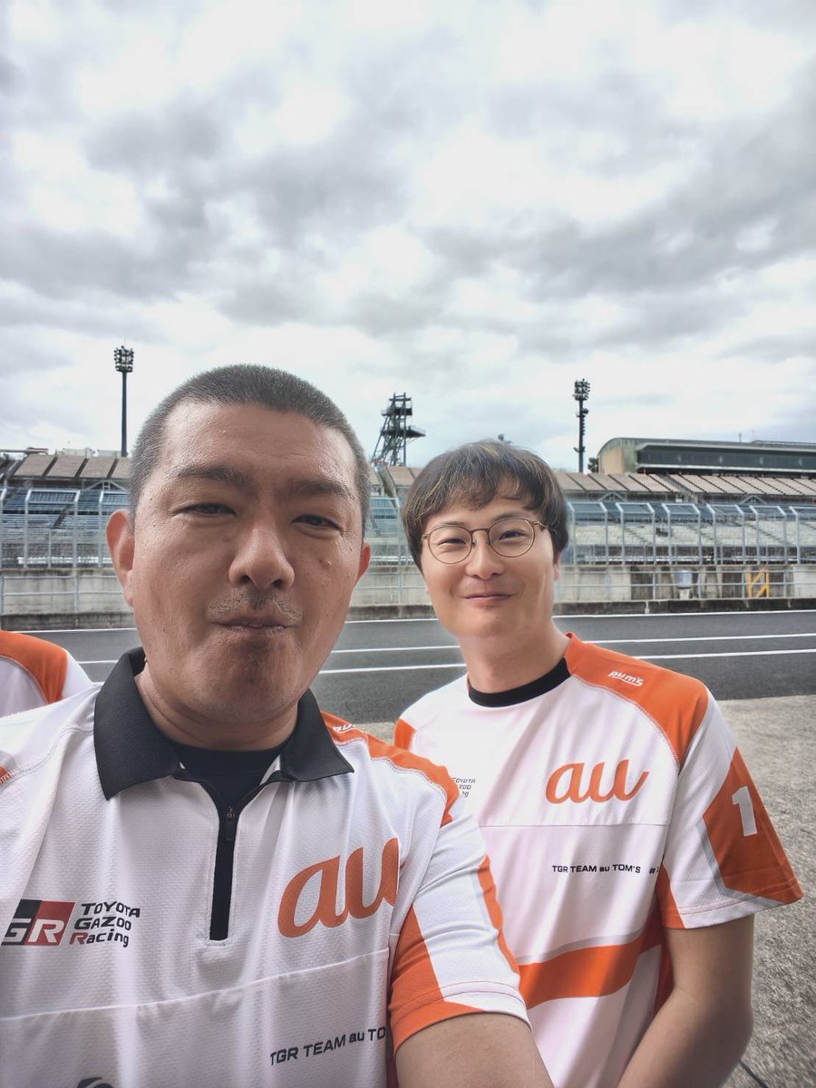 Grazio_Design's tweet image. やはりGT500h😱🙀

#1号車
#山下健太
#吉武エンジニア
#スーパーGT