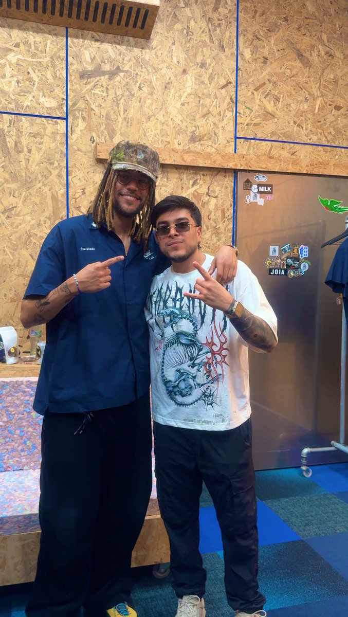 Los dos mejores artistas de Guatemala en una sola foto:  

<a href="/Jessebaezlolwut/">amor en español</a>