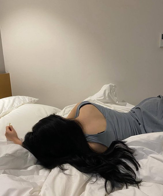 xiaqiqisw's tweet photo. 媽的快昏倒 一天6次 還有人更厲害嗎 https://t.co/EcosLV8328