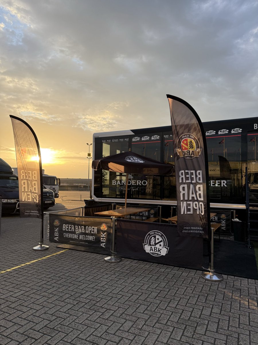 Gavin Elliott tweet media