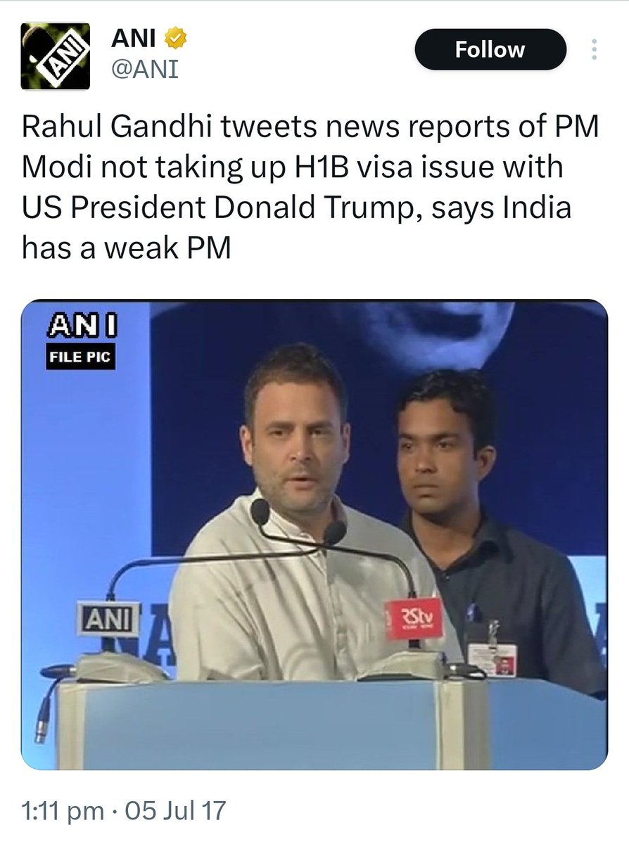 Sheetal2242's tweet photo. राहुल गांधी भारत के बड़े "दूरदर्शी" नेता हैं..!!

राहुल ने आज से 7 साल पहले ही H1B वीजा का मुद्दा ट्रंप के सामने न उठाने पर नरेंद्र मोदी की  आलोचना की थी और उन्हें "कमजोर प्रधानमंत्री" कहा था।

और आज हुआ भी वही अब भारतीयों को वीजा रिनुअल के लिए 6 लाख के बजाय 90 लाख का भुगतान करना होगा।

अब जितने भी भारतीय अमेरिका में रह रहें हैं वो वापस भारत आकर "अमृतकाल" का आनंद लें।
