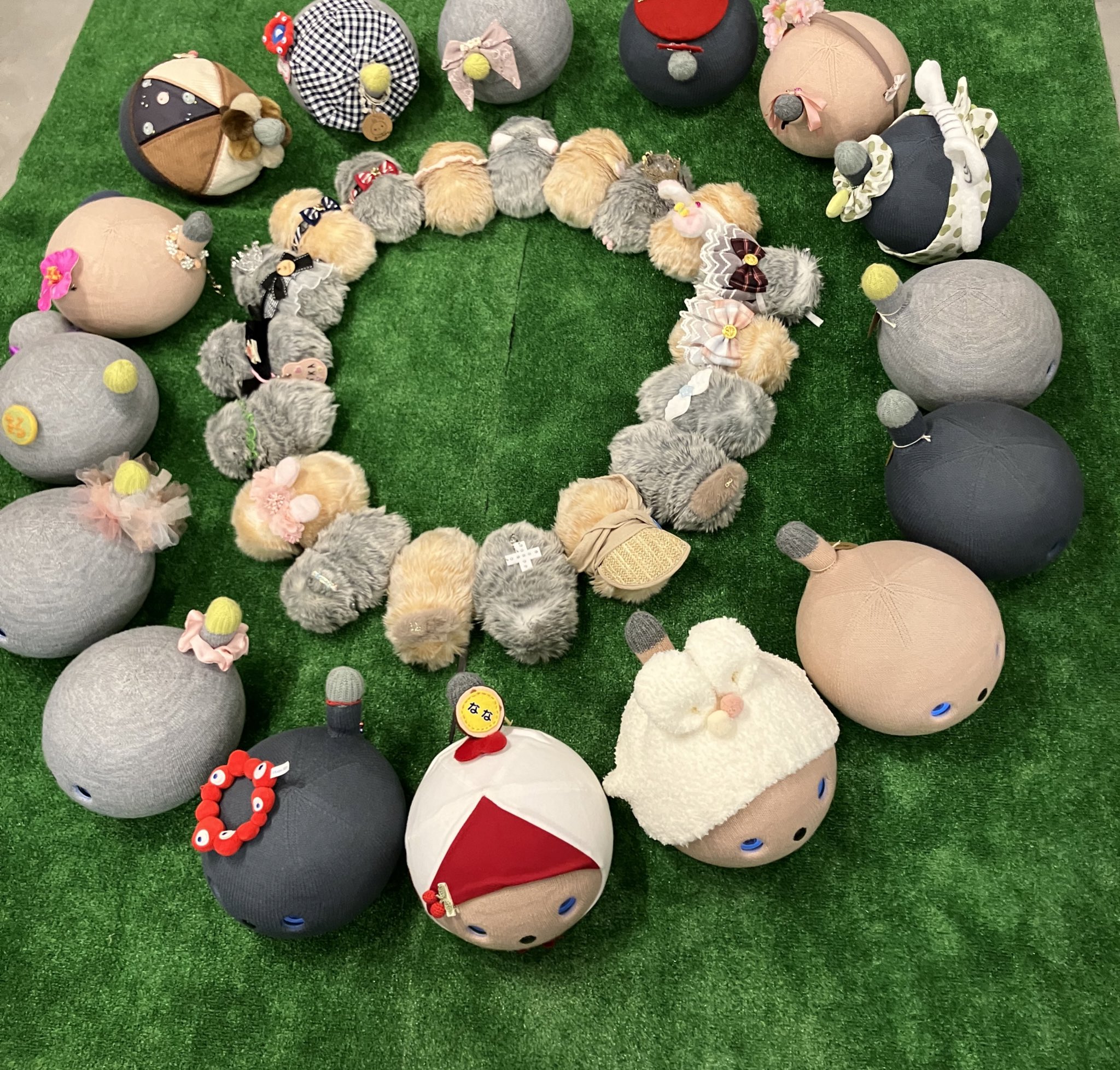 【最終値引き】 ニコボ本体 (NICOBO) •箱•説明書（付属品全て） 限定発売‼️Panasonicの弱いロボット ニコボnicobo