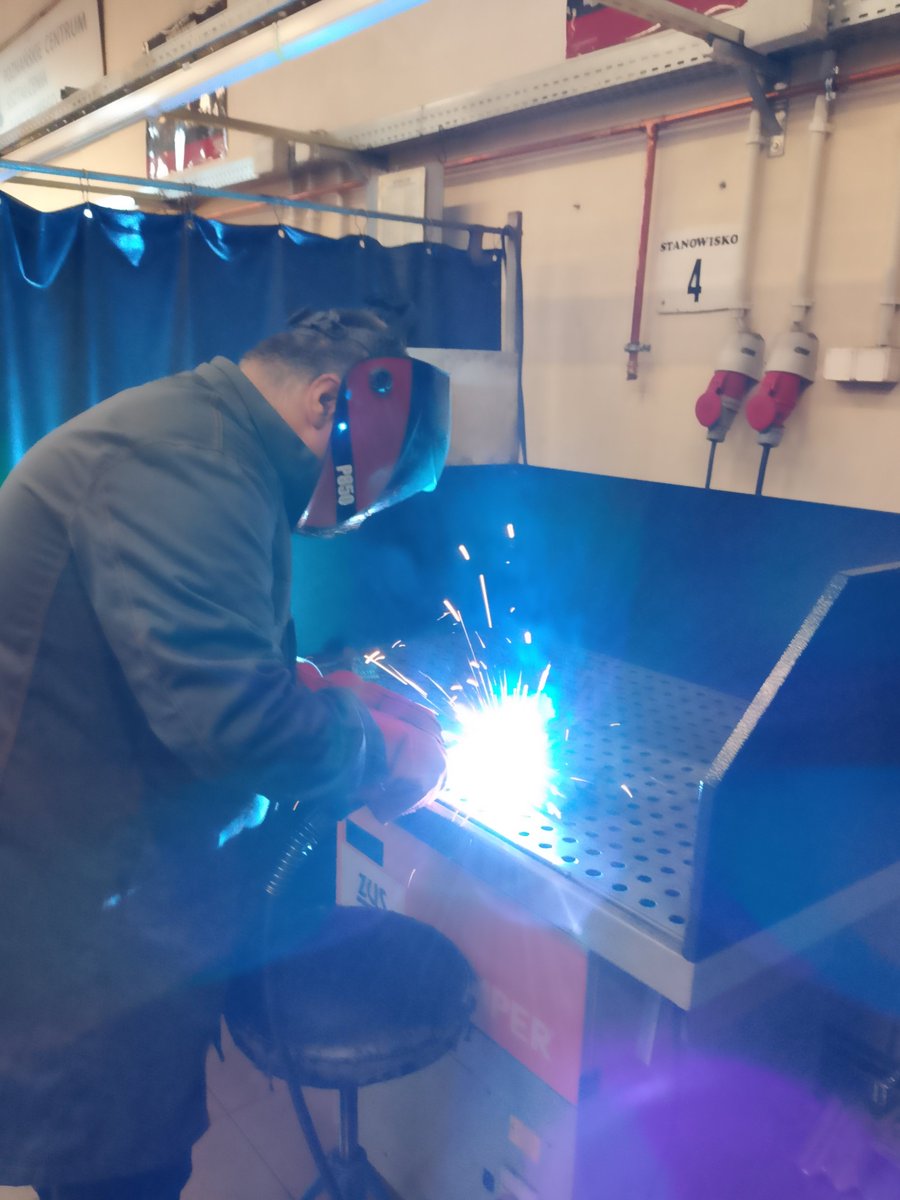 Od rana pioruny biją mocno