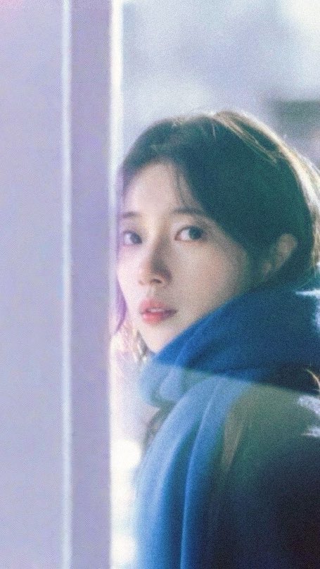 suzy94_10_10's tweet image. ‘실연당한 사람들을 위한 일곱 시 조찬모임’
2026년 개봉 ❄️ #수지 #suzy #SUZY