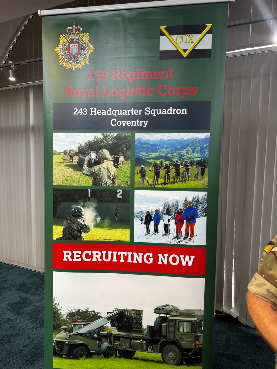 Great to greet our 🇬🇧 British Army in #Shirley symbol of Courage, Discipline, Respect for Others, Integrity, Loyalty, and Selfless Commitment.
 The bravery to do what is right, even when it is difficult. It motivates and inspires us more to serve the nation &amp; community.