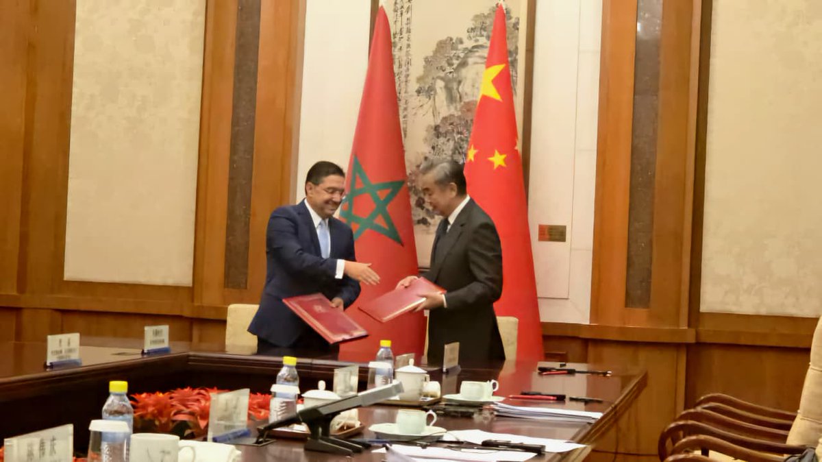 Inspired by the Joint Declaration on Strategic Partnership signed in 2016 by His Majesty King Mohammed VI,may God assist Him, and H.E. President Xi Jinping, this document aims to restructure the high-level bilateral dialogue,based on trust, mutual understanding,and mutual respect