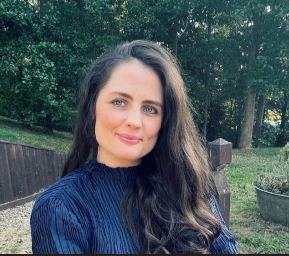 Karl_Reid's tweet photo. I’m wondering if my friends can help, retweet and sign this petition.

https://t.co/Rh44zhx8TE

The background is my friends niece, Jess, passed away from Brain Cancer aged 36. 

At the time of diagnosis, she had one year old twins (boy and girl) and a five year old son. As you can imagine this diagnosis was an absolute bombshell for her, her family and everyone involved in her life.

A group, BCJ  (Brain Cancer Justice), is made up of people who are currently suffering from a brain tumour, and those who have lost a loved one to this hideous disease. They are trying to increase gov funding into research as at the moment it gets less than 1% of gov funding but is the biggest cancer killer of children and adults under 40 years old.

Please sign the petition and share the post as they need 100000 signatures to get it debated in parliament.

Thanks for reading 🙏❤️ @almurray
