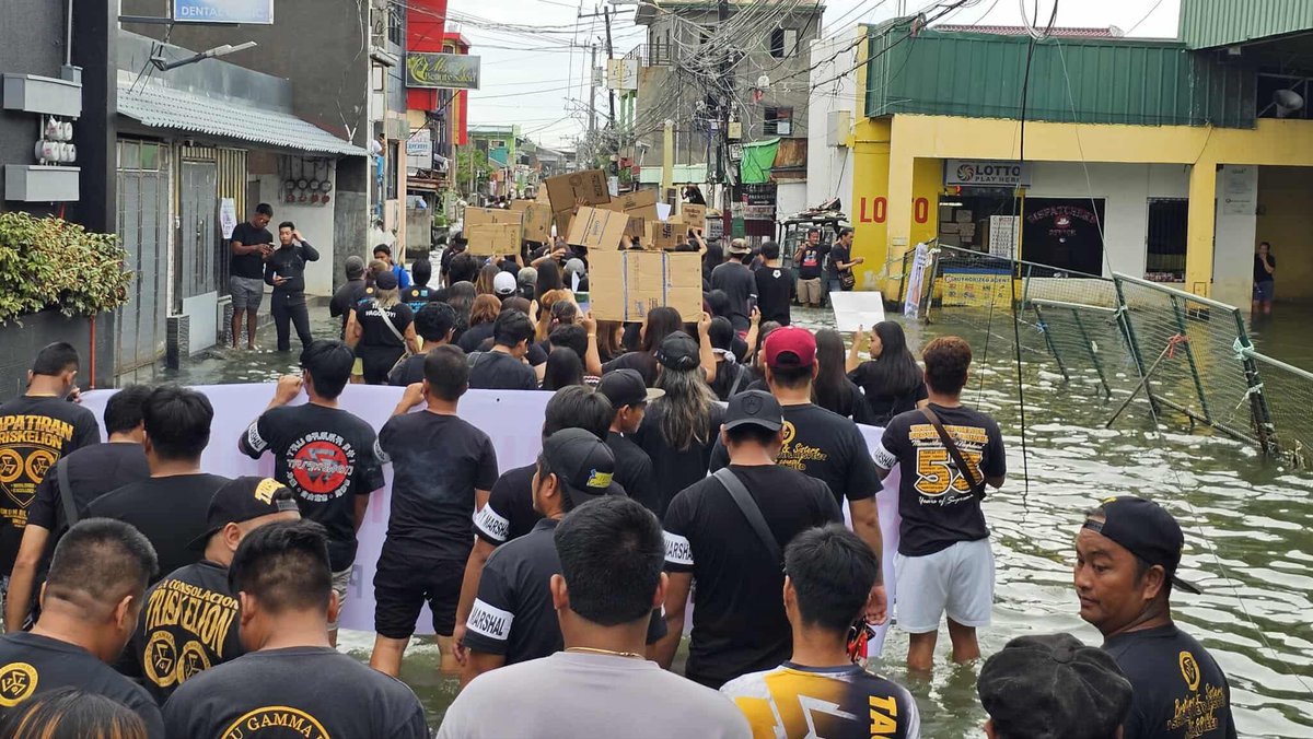 Hundreds of residents, church leaders, and youth groups staged a rally and motorcade protest in Hagonoy, Bulacan, on Saturday, September 20, to express dismay over the flood control fiasco. 

The protesters marched through floodwaters with placards calling for accountability. |