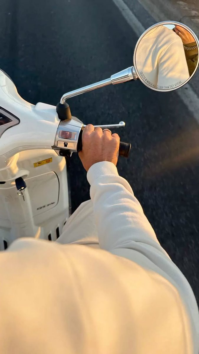 ㅤ
Another beautiful day to remember 🚲🛵
ㅤ
