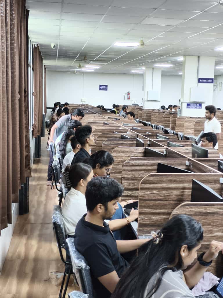 pawar_shweta027's tweet image. 🔥 Hackathon vibes ON!
Just built the frontend for my On-Chain Attendance Tracker dApp 🎯
Next step → connecting it with the smart contract on Shardeum 🚀
Super excited to showcase this!
@Yash__Balpande @nikhil_aparajit @shardeum
#ProofOfCommunity #MiniHackathon