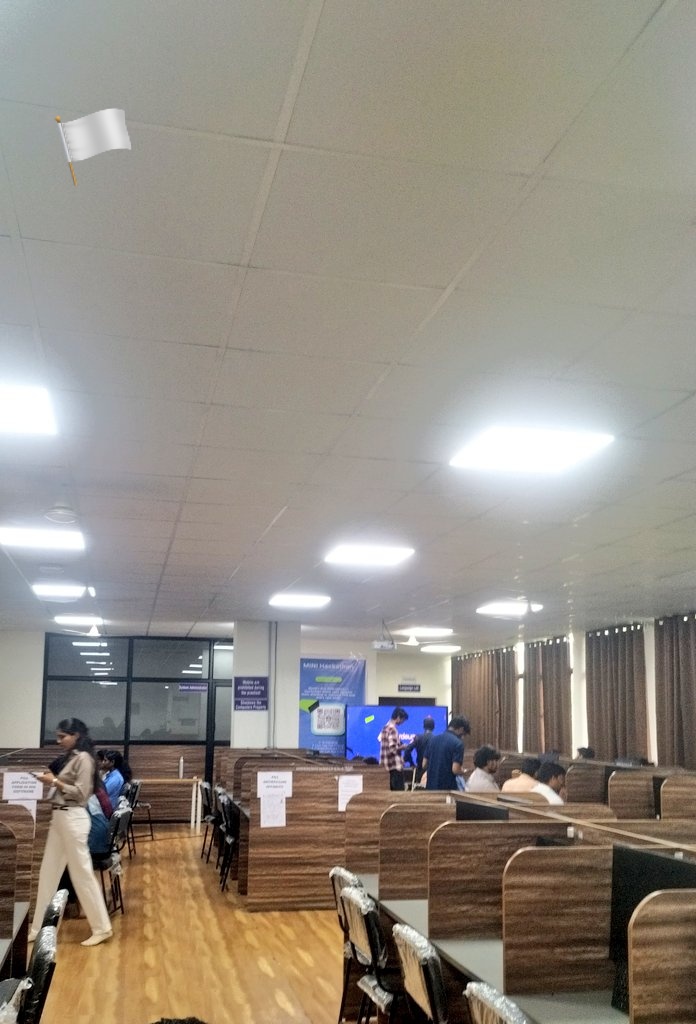 ritesh_rathod16's tweet image. The Shardeum Builder Mini Hackathon!
Quick setup + test SHM → Start hacking! = More stress 🥲
Thenks to - 
 @shardeum
#ProofOfCommunity #MiniHackathon
Shoutout: @Yash__Balpande @nikhil_aparajit 
Nice management