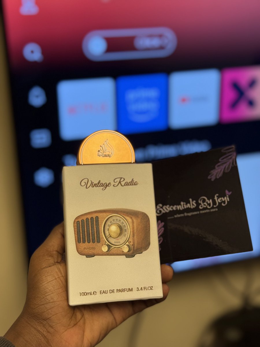 Esscentials By Feyi tweet media