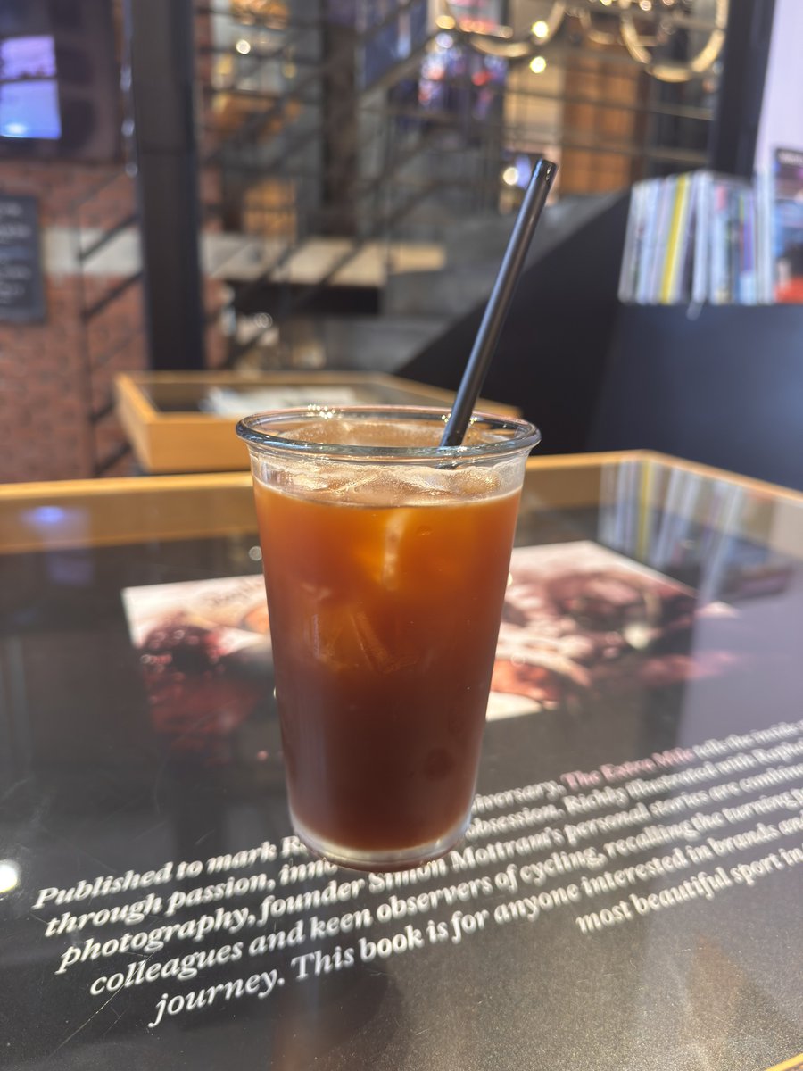 breakawaych's tweet photo. 비온뒤 선선한가을 바람과 가벼울 페달링 그리고, 아이스커피 두잔
#자전거로보는풍경
#ridingistheanswer https://t.co/ioBNU2pDD4