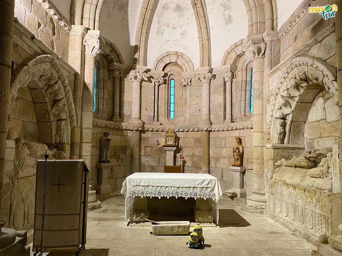En el interior de la iglesia del Monasterio de San Salvador ⛪, en #FerreiradePantón, podrás ver un montón de detalles y un par de sepulcros góticos ​👁️​. ¿La conoces?
👉 bit.ly/FerreiraPanton
<a href="/ribeirasacraCT/">Ribeira Sacra CT</a> <a href="/RomanicoEspana/">Románico en España</a> @galiciatb <a href="/RibeiraSacra_/">RIBEIRA SACRA</a> <a href="/Turgalicia/">Turismo de Galicia</a> <a href="/apatrigal/">Asociación para a defensa do Patrimonio Galego</a>