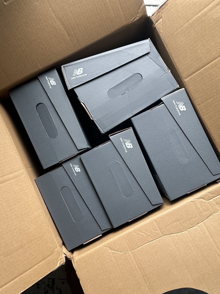 wavetoangel's tweet photo. #ud86th some new balance orders just arrived! 🫆 https://t.co/0FidyCRZG6