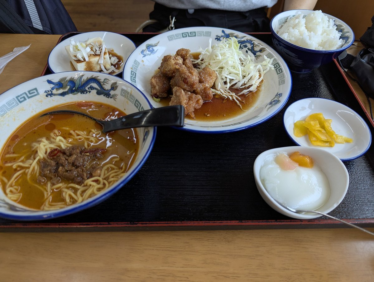 会社の仲間の旦那さんが経営してる中華料理さんに雨のなかツーリング行ってきました、美味しかった〜(⁠^⁠^⁠)
来週はその息子さんが別に高山で
店を切り盛りしてるので富山ツーの行きに寄ろうかと思ってます。
#華甲園
#CRF250
