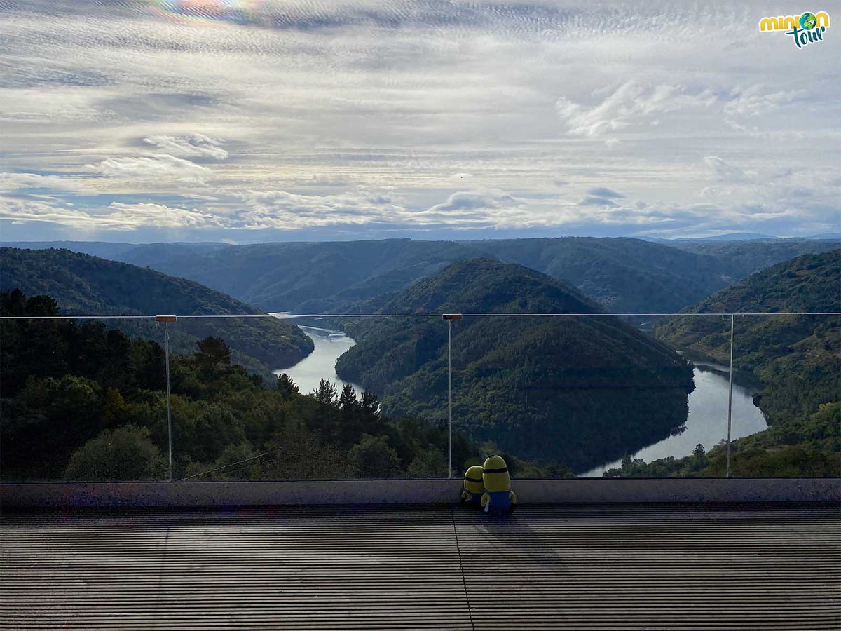 El #CabodoMundo es un rincón mágico en la #RibeiraSacra 😍​, así que te contamos los lugares más chulos para verlo en todo su esplendor 😊​. Apunta, apunta
👉 ​bit.ly/CaboDoMundo
<a href="/ribeirasacraCT/">Ribeira Sacra CT</a> <a href="/RibeiraSacra_/">RIBEIRA SACRA</a> <a href="/Turgalicia/">Turismo de Galicia</a> <a href="/loves_galicia/">Loves_galicia 🛰️ #fainoengalego</a> <a href="/paseargalicia/">PasearGalicia</a> @galiciatb <a href="/MadridTB/">Madrid TB</a>
