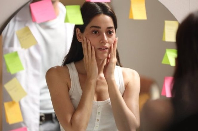 Simaybarllas's tweet photo. Can't wait 
#SimayBarlas #AynadakiYabancı https://t.co/sIHBJm5TlX