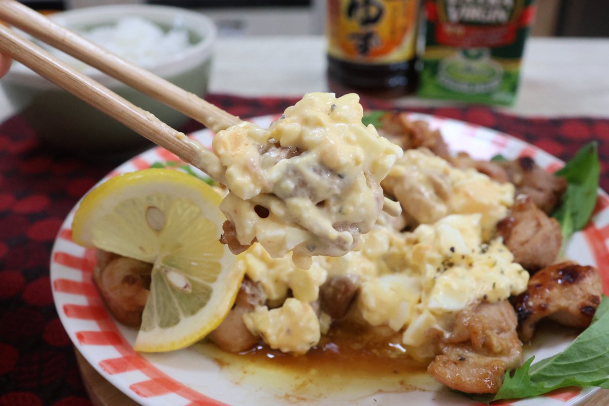hamagohan_r's tweet photo. 「AJINOMOTO オリーブオイルエクストラバージン」と「ミツカン かおりの蔵 丸搾りゆずぽん」でチキン漬けて焼くだけ！
食べやすくてタルタルでガッツリ満足！

「かおりの蔵」は(株)Mizkan Holdingsの登録商標または商標です。

#PR #ミツカン #JOYL #かおりの蔵 #オリーブオイルエクストラバージン https://t.co/7AkNngjL1G