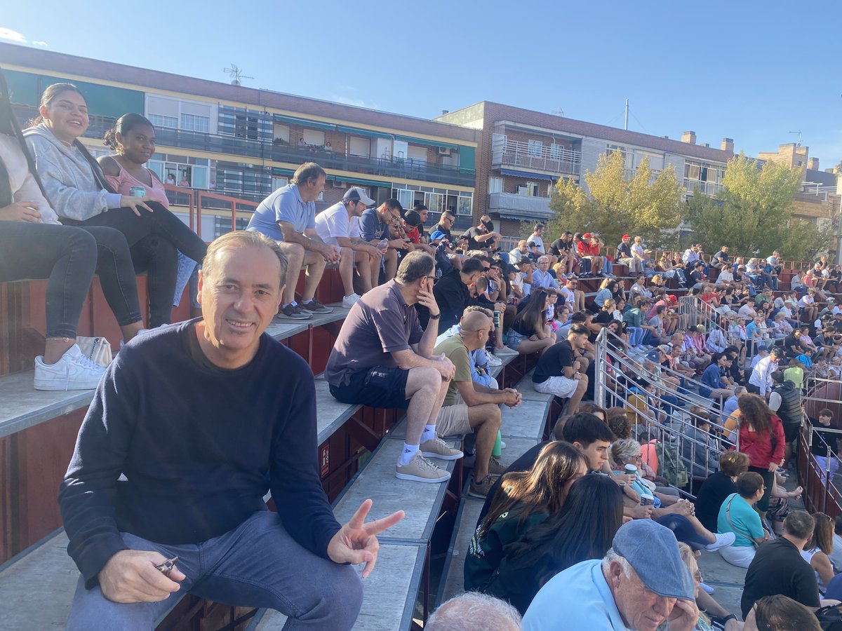 Encierros taurinos: nuestros concejales Carlos Bonet y Federico Martínez en los encierros taurinos de las Fiestas de Majadahonda 2025. Exito de participación y organización, el recorrido y la plaza llenos en un ambiente seguro, respetuoso y festivo. ¡Vamos Vecinos!