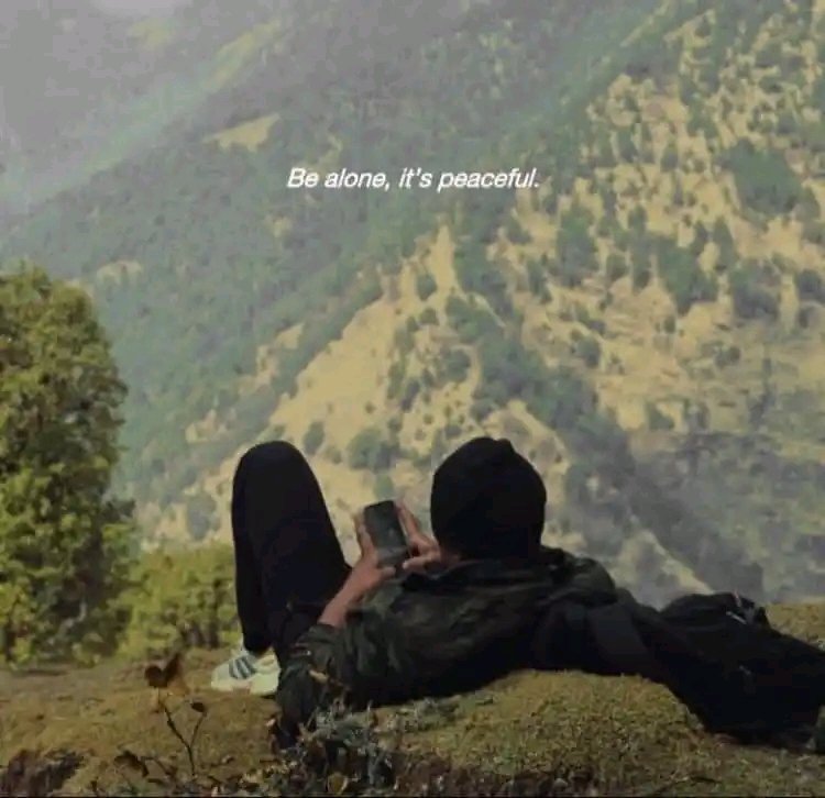 Twitter AV                Person Behind 
🥺