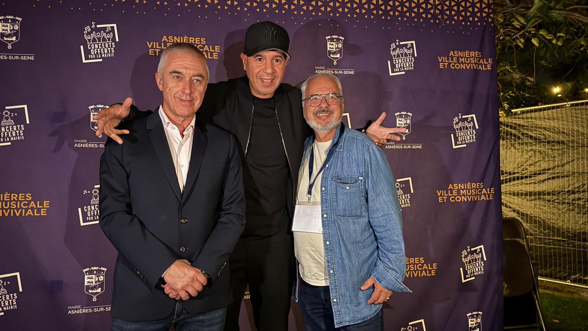 Hier, comme pour tous nos événements, vous étiez très nombreux pour venir écouter et danser sur le parvis de notre mairie d’#Asnieres-sur-Seine en compagnie de Superfunk et Cut Killer. Encore une belle soirée festive !
