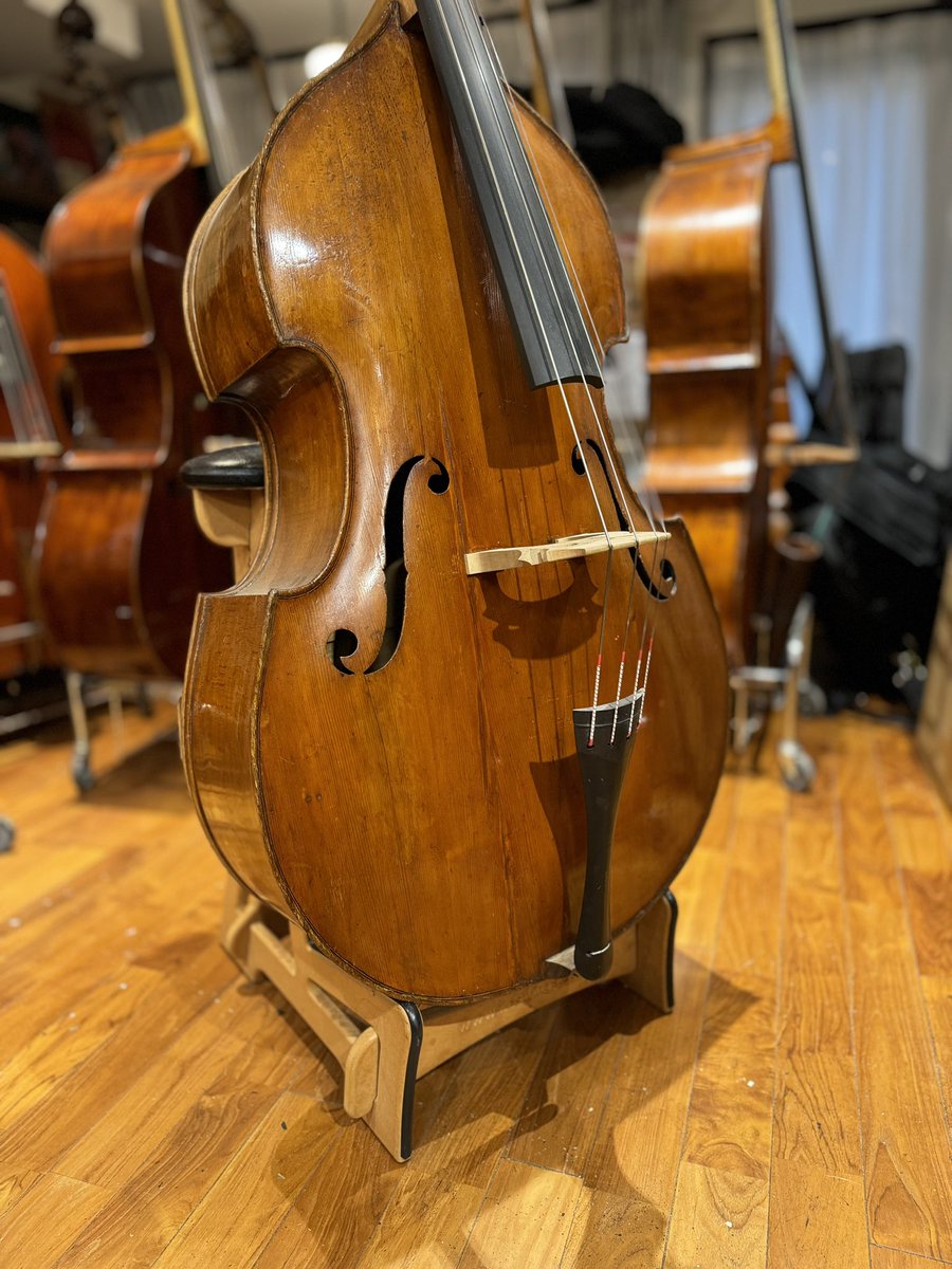 コントラバス スタンド スツール KC Strings(楽器本体含まず) K.C. strings stand & stool 中古スタンドスツールが入荷しました
