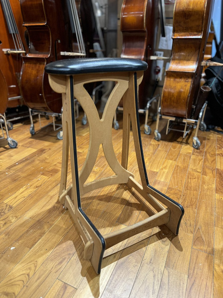 K.C. strings stand & stool 中古スタンドスツールが入荷しました