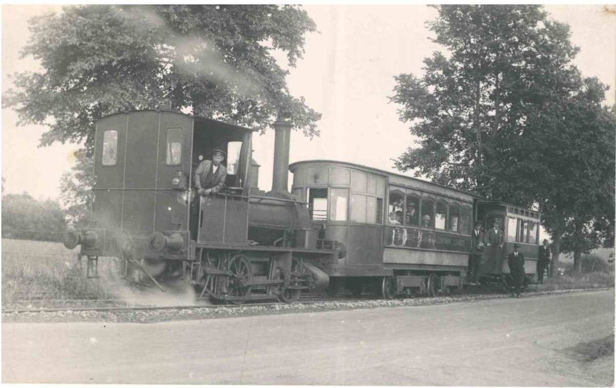 An exhibition is launching today at the <a href="/Vale/">Valentina De Nicola</a>&amp;DownlandMuseum (Wantage) to mark 100 years since the closure of passenger services on the Wantage Tramway, the world’s first steam-powered tramway. This exhibition is free and will run until the end of January next year.