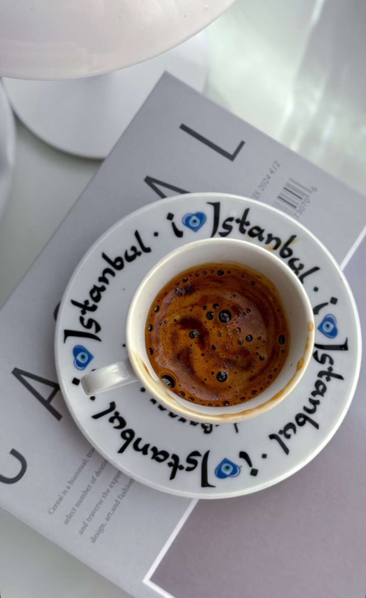 اوفى صديق على وجه الكرة الأرضيّة ؛ القهوة 🤎 ☕️